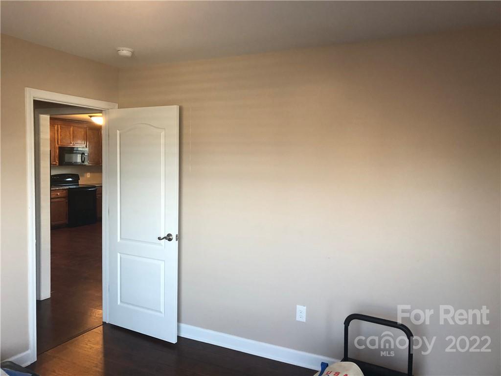 1401 Hickory Grove Road Gastonia, NC 28056 - Photo 6 of 12 a view of a hallway with entryway