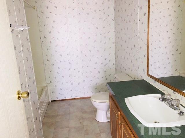 83 Bucks Pointe Roxboro, NC 27574 - Photo 14 of 17