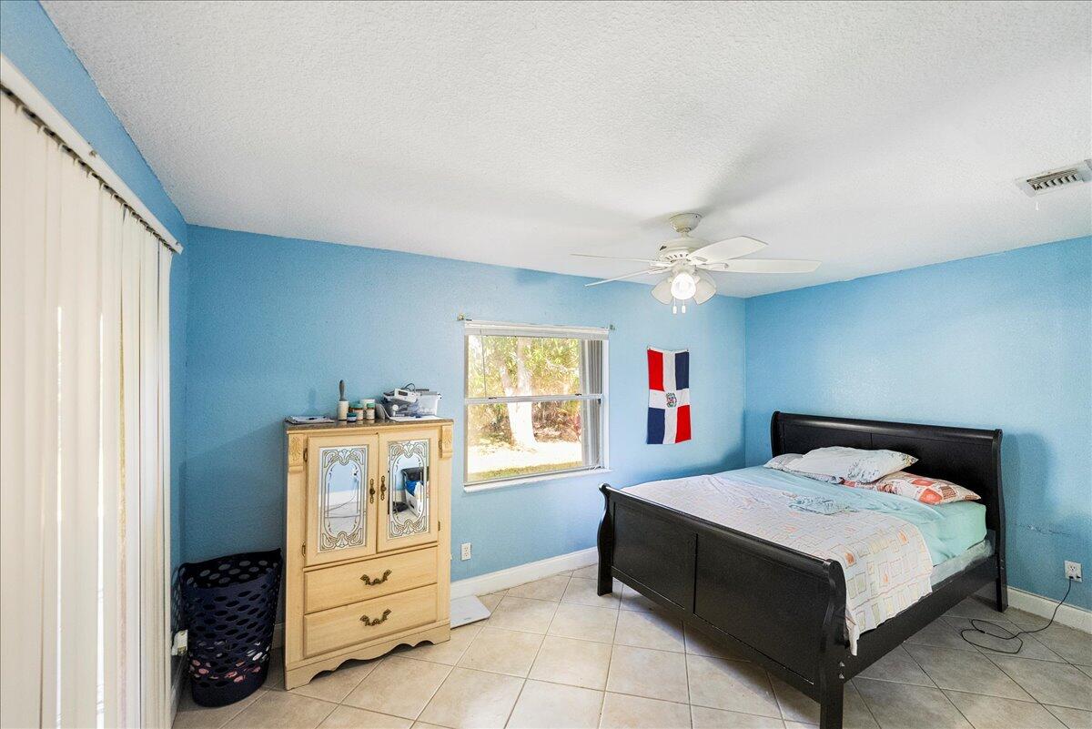 1801 Southwest Leafy Road Port St. Lucie, FL 34953 - Photo 14 of 31 05-DSC0864