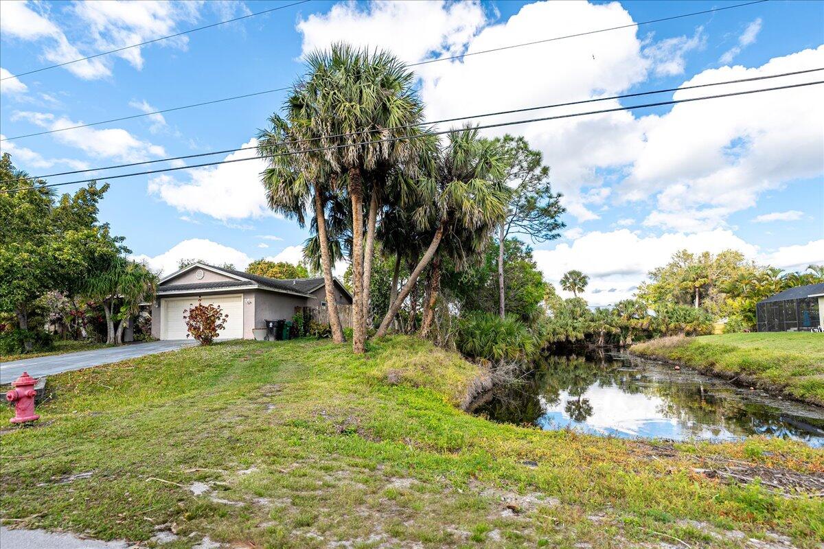 1801 Southwest Leafy Road Port St. Lucie, FL 34953 - Photo 30 of 31 33-Leafy-0020