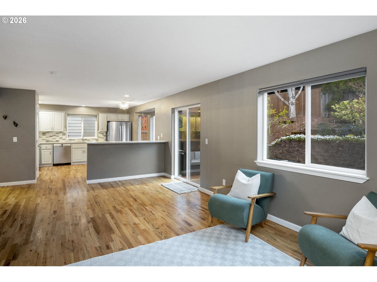 15729 Southeast Hawk Court Portland, OR 97236 - Photo 23 of 38