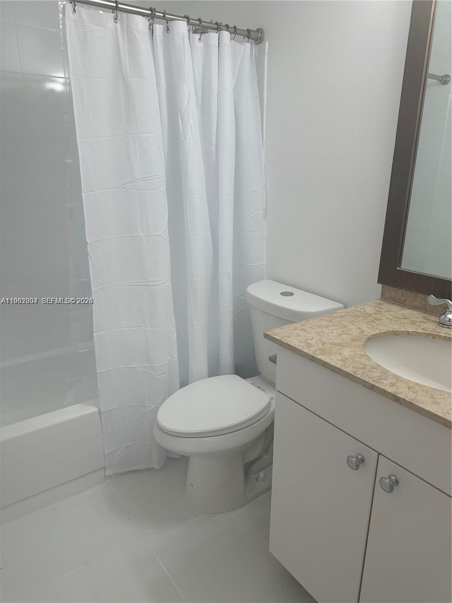 210 Southwest 11th Street, Unit 506 Miami, FL 33130 - Photo 10 of 18
