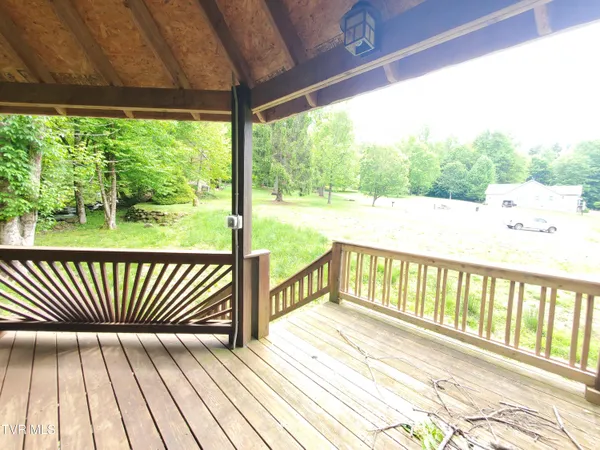$115,000 | 206 Toms Creek Drive, Unit 5, Roan Mountain, TN 37687