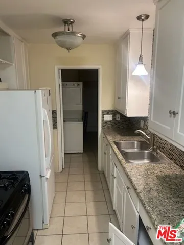 $873,000 | 900 West 19th Street, Long Beach, CA 90806