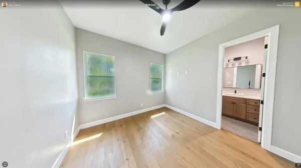 $969,000 | 4 Lake Forest Drive, Conroe, TX 77384