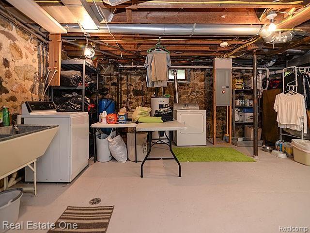 2070 West Wardlow Road Highland, MI 48357 - Photo 34 of 46 43_44.jpg