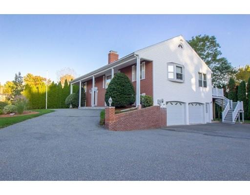 7 Ledgewood Road Saugus, MA 01906 - Photo 4 of 29 Gallery Image 4