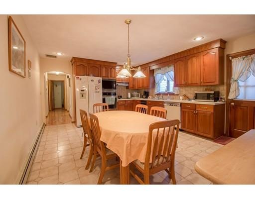 7 Ledgewood Road Saugus, MA 01906 - Photo 10 of 29 Gallery Image 10