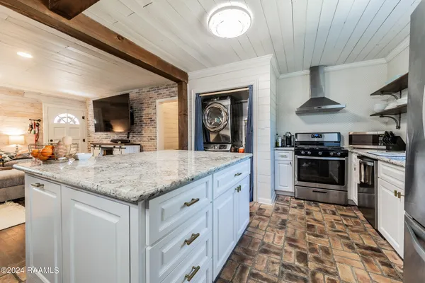 $2,175 | 114 Memory Lane, Lafayette, LA 70506