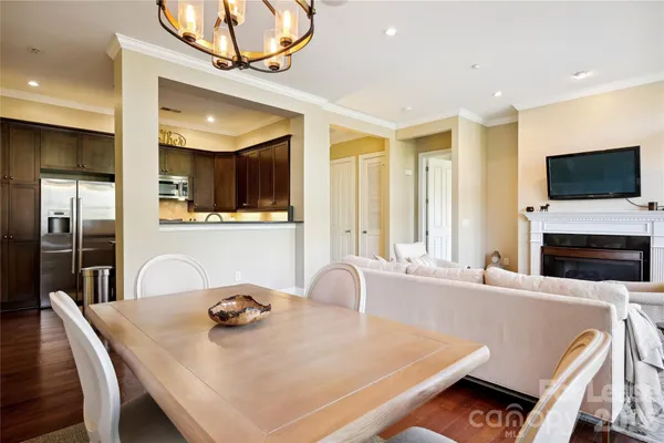 $2,500 | 5425 Closeburn Road, Unit 309, Charlotte, NC 28210