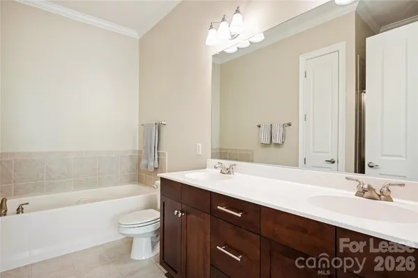 $2,500 | 5425 Closeburn Road, Unit 309, Charlotte, NC 28210