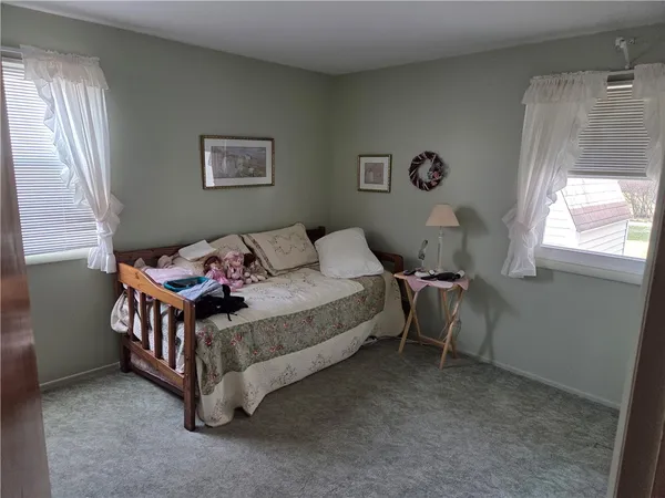 $249,900 | 516 Heritage Drive, Greece, NY 14615