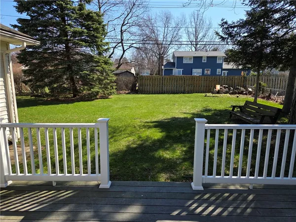 $249,900 | 516 Heritage Drive, Greece, NY 14615
