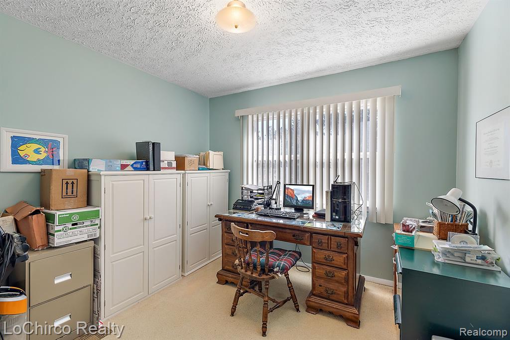 2011 North Coats Road Oxford, MI 48371 - Photo 27 of 58 Gallery Image 27