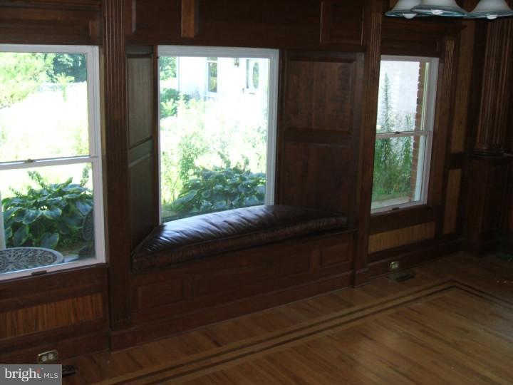 1255 Grenoble Road Warminster, PA 18974 - Photo 15 of 23 Gallery Image 15