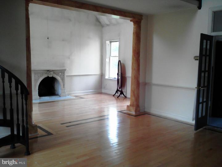 1255 Grenoble Road Warminster, PA 18974 - Photo 17 of 23 Gallery Image 17