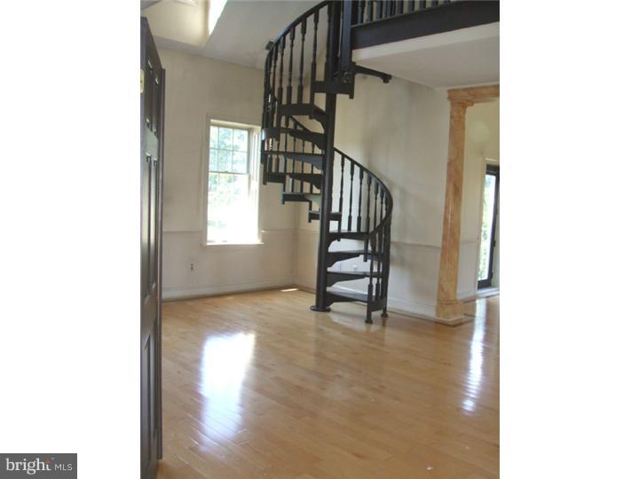 1255 Grenoble Road Warminster, PA 18974 - Photo 18 of 23 Gallery Image 18