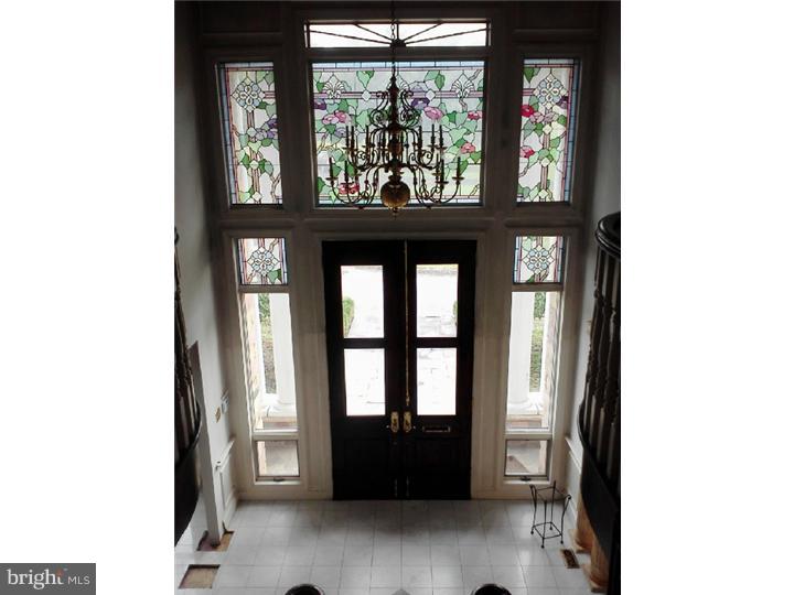 1255 Grenoble Road Warminster, PA 18974 - Photo 3 of 23 Gallery Image 3