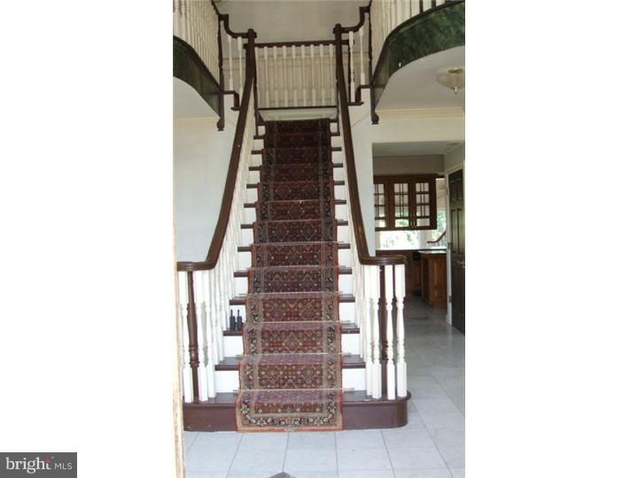 1255 Grenoble Road Warminster, PA 18974 - Photo 4 of 23 Gallery Image 4