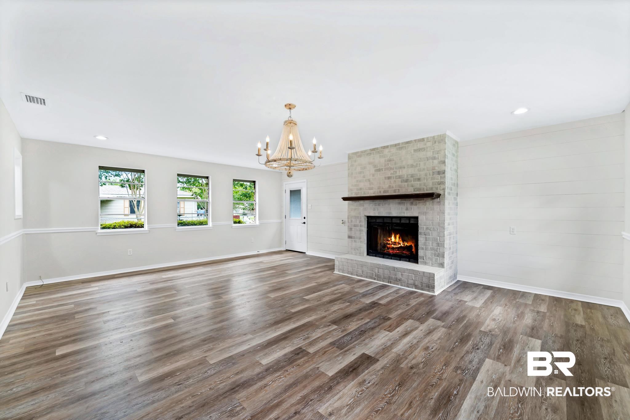 4599 Clarendon Drive Mobile, AL 36619 - Photo 12 of 25