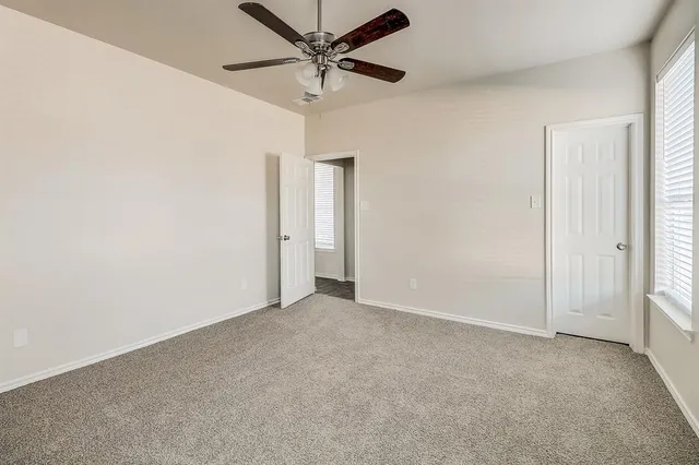 $2,555 | 715 South Parks Drive, DeSoto, TX 75115