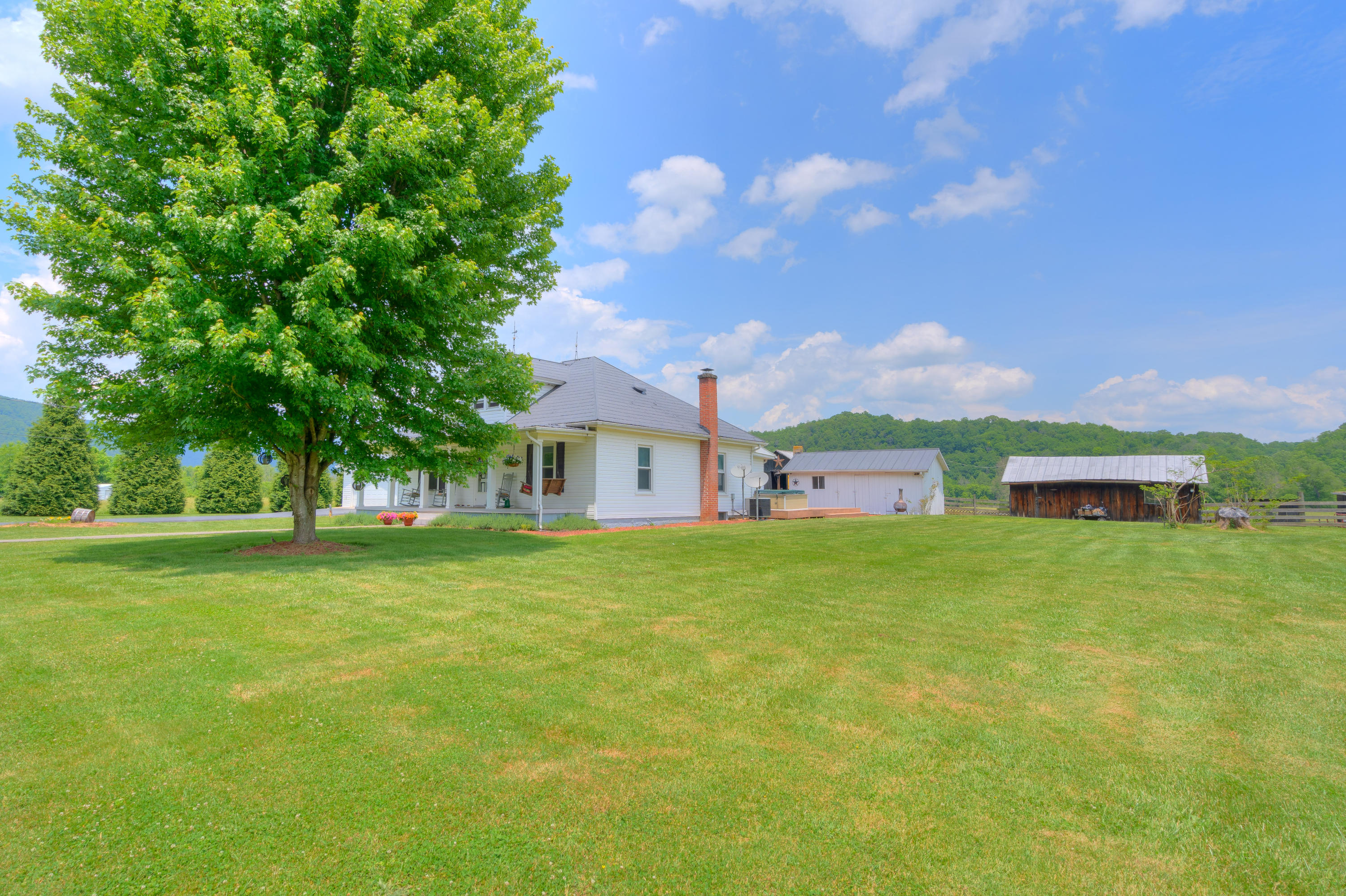 7958 Parrott River Road Parrott, VA 24132 - Photo 41 of 67 7958_ParrotRiverRd_HiRes-7