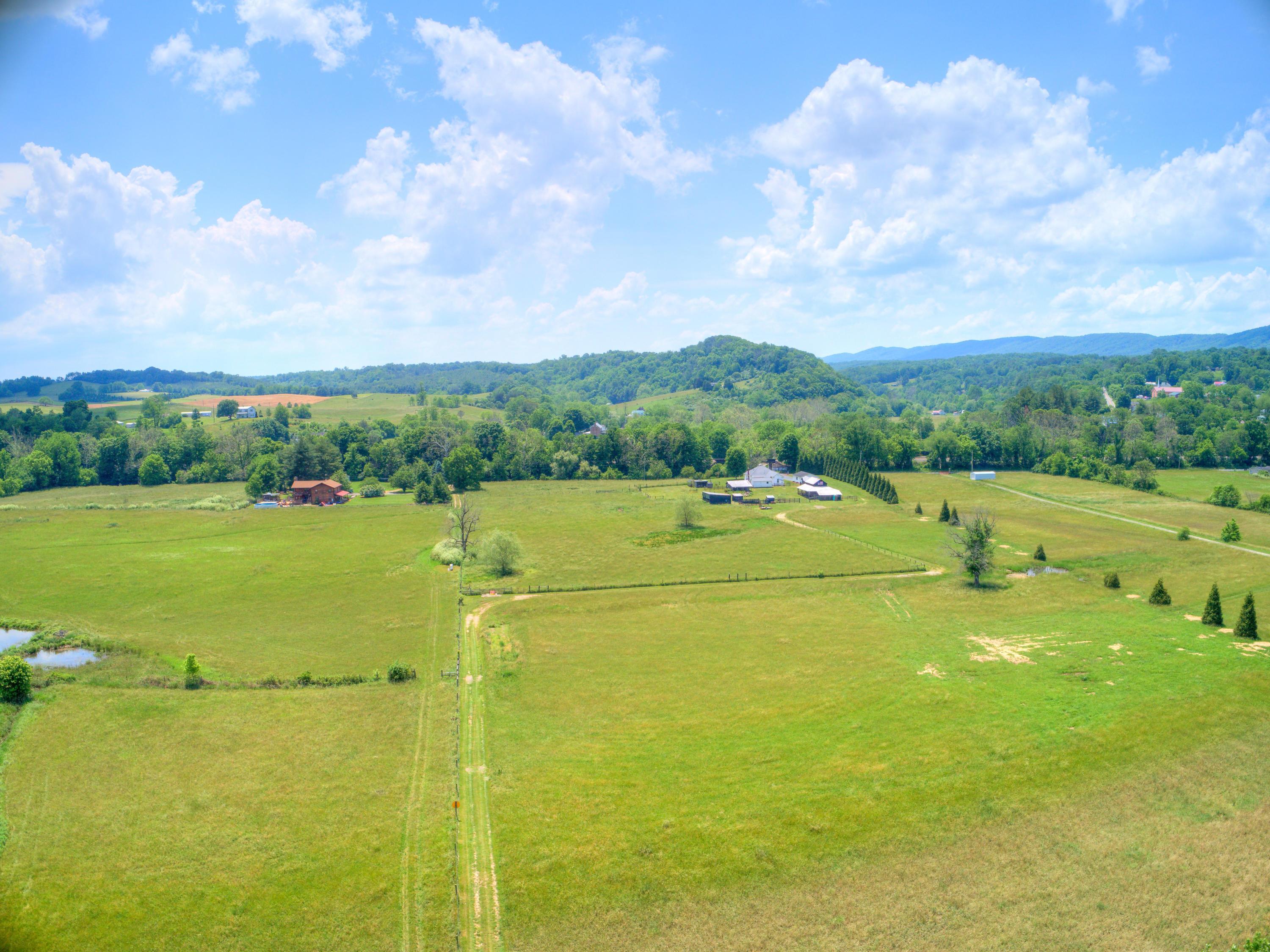 7958 Parrott River Road Parrott, VA 24132 - Photo 62 of 67 7958_ParrotRiverRd_HiRes-39