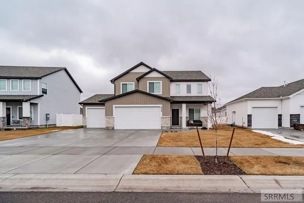 $499,900 | 2926 North Curlew Drive, Ammon, ID 83401