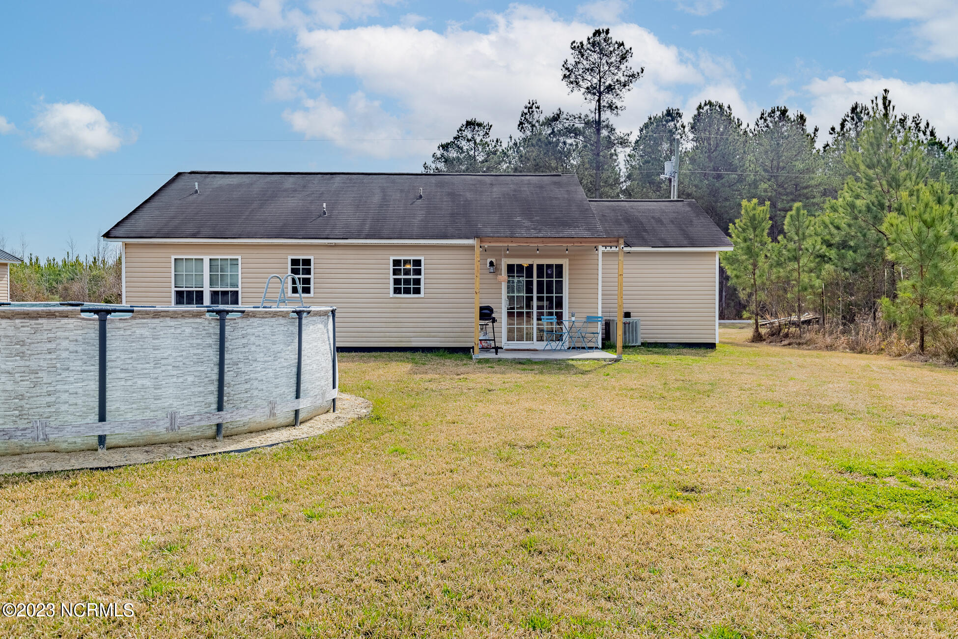 455 Spring Hill Road Maysville, NC 28555 - Photo 27 of 33 springhill-33