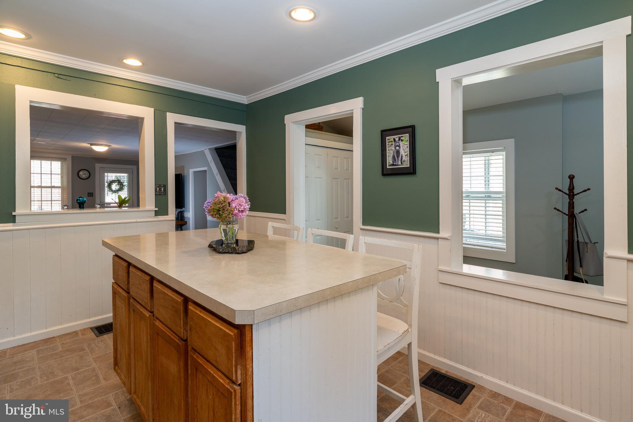 26 East Orange Street Lititz, PA 17543 - Photo 13 of 37