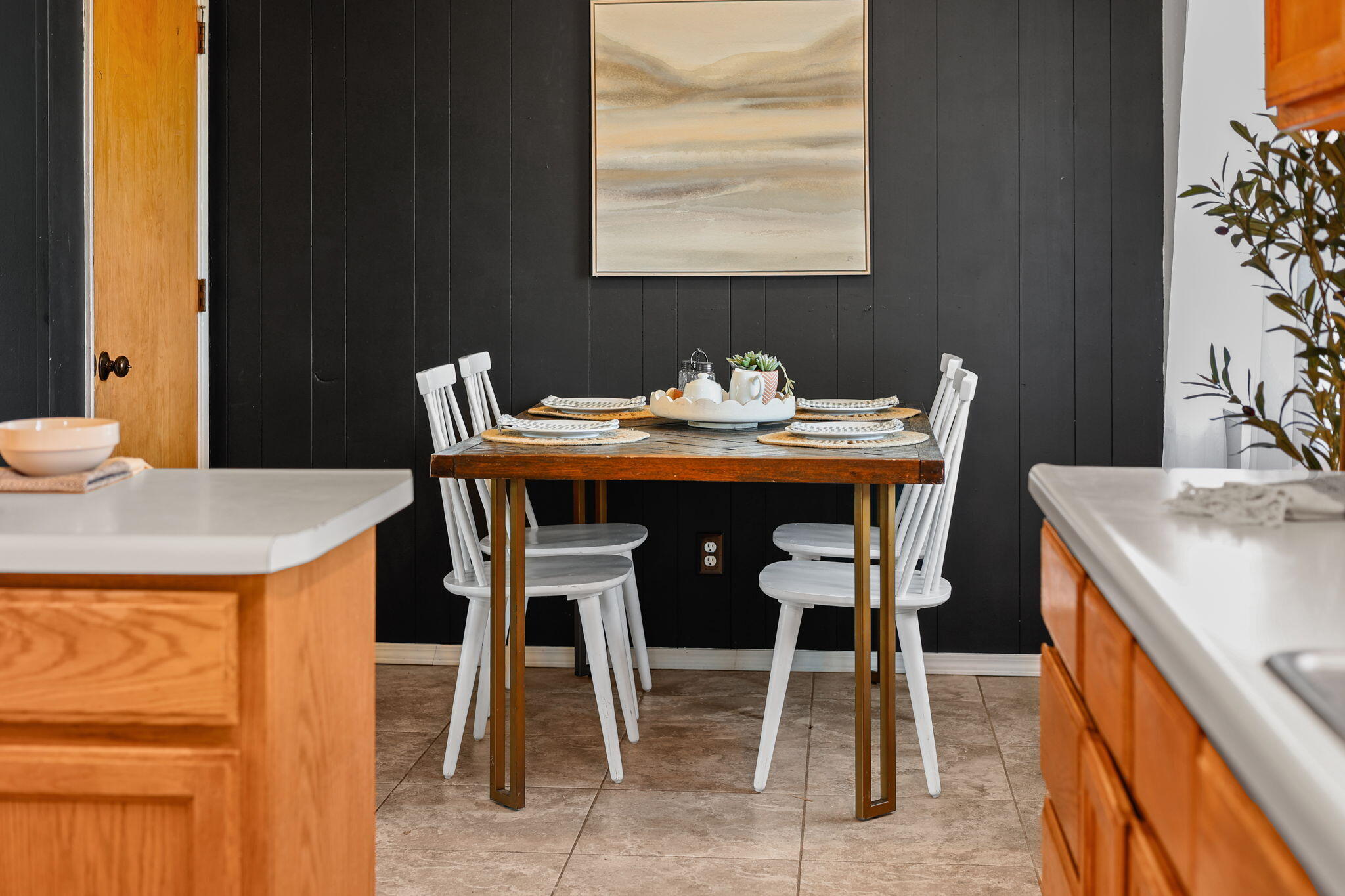 3646 Rhonda Road Cottonwood, CA 96022 - Photo 31 of 58 Dining Room