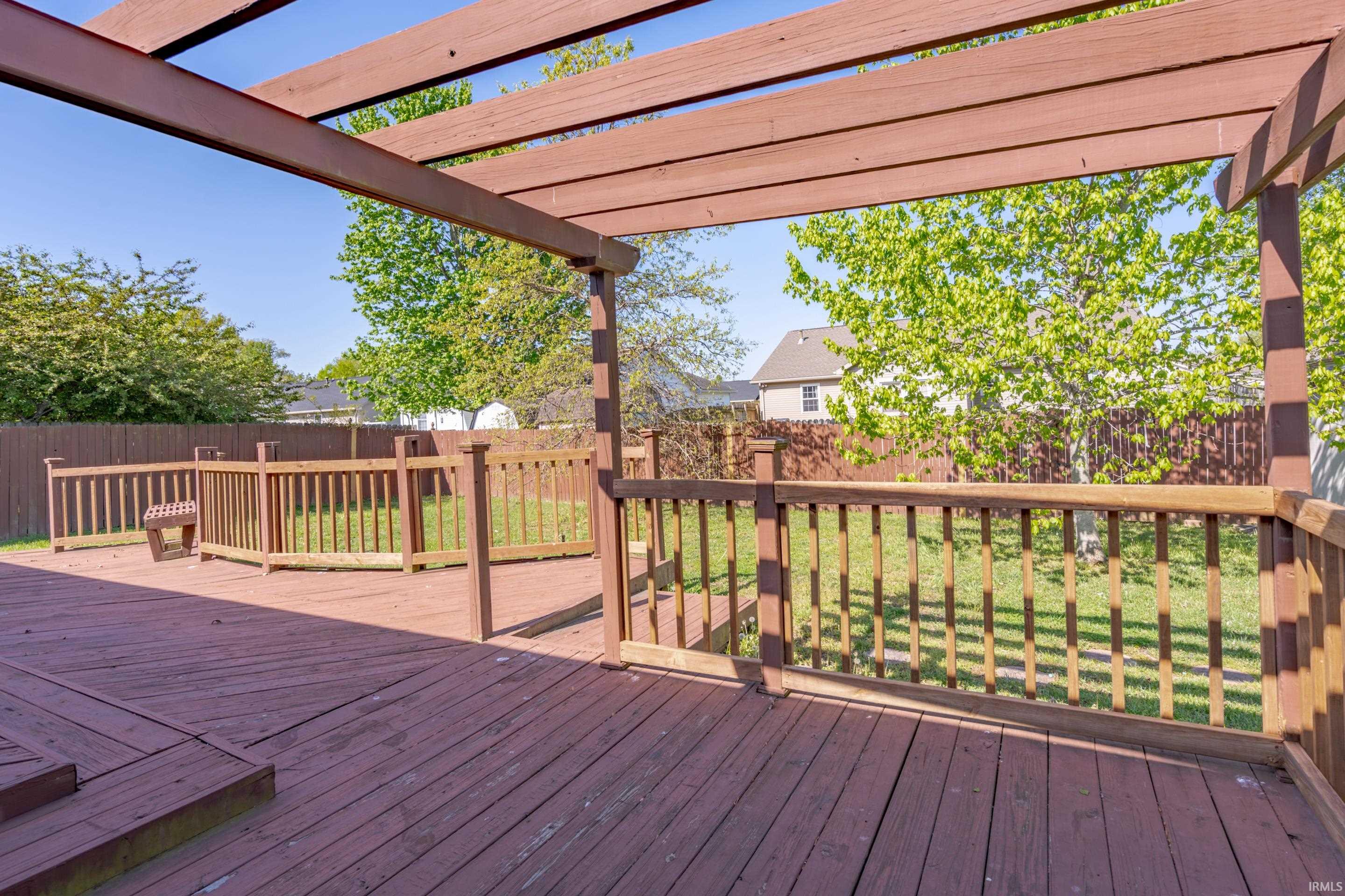 4099 Country Ridge Drive Newburgh, IN 47630 - Photo 4 of 35