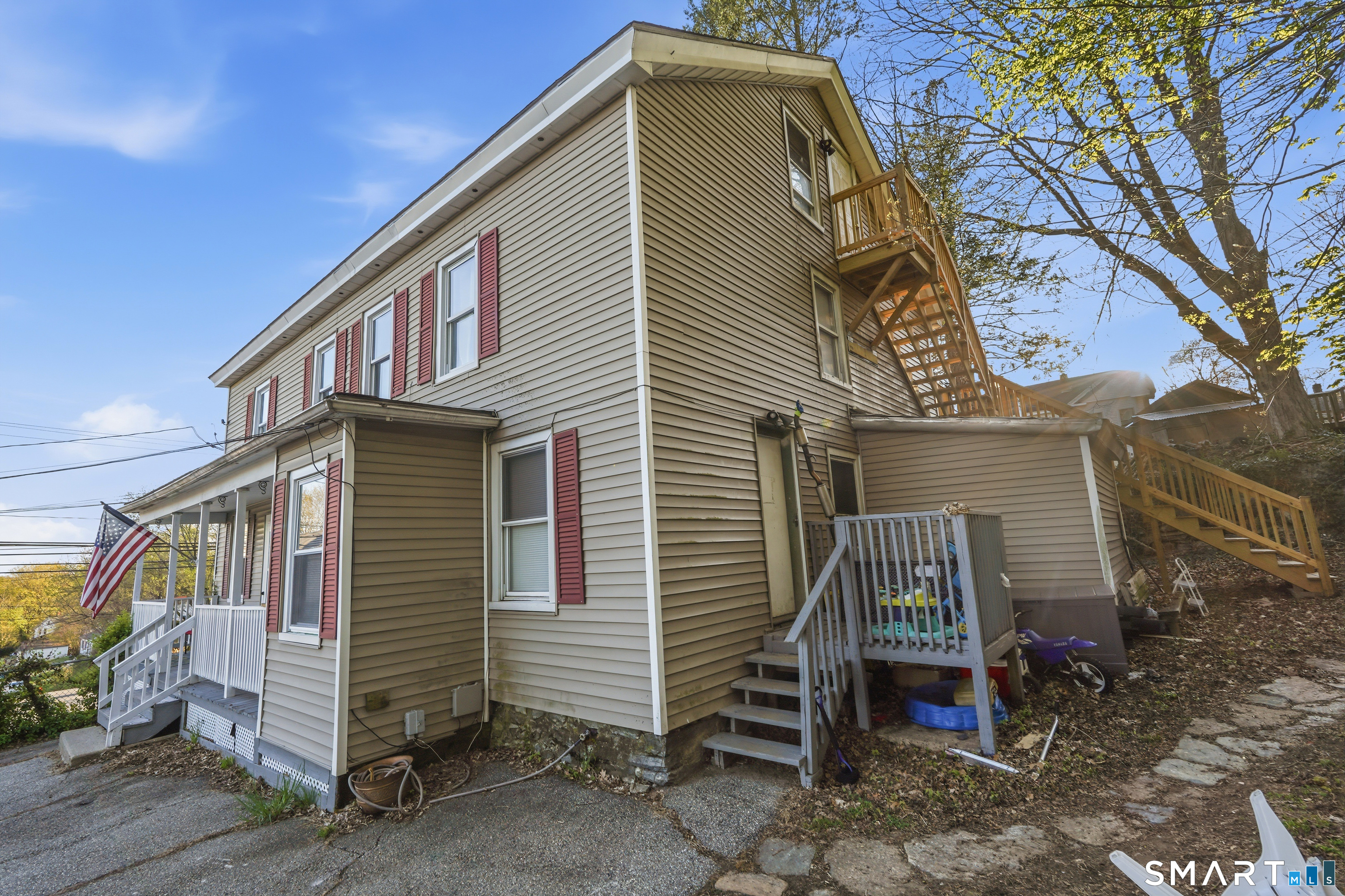 46 Grove Street Putnam, CT 06260 - Photo 19 of 40
