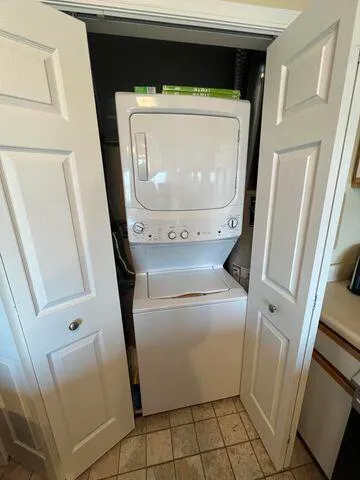 $415,000 | 114 Millpoint Drive, Unit 14, Spring Lake, MI 49456