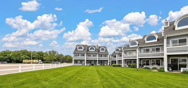 $415,000 | 114 Millpoint Drive, Unit 14, Spring Lake, MI 49456