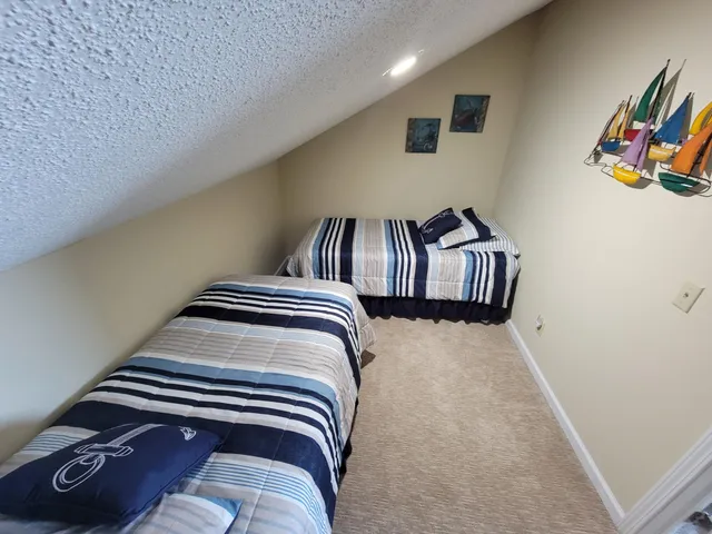 $415,000 | 114 Millpoint Drive, Unit 14, Spring Lake, MI 49456