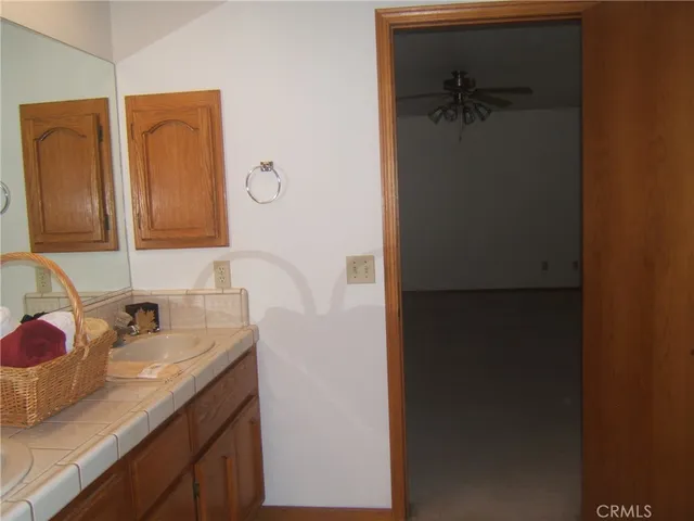 $2,800 | 20180 Ottawa Road, Apple Valley, CA 92308