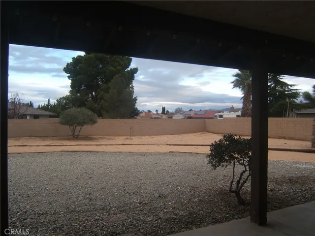 $2,800 | 20180 Ottawa Road, Apple Valley, CA 92308