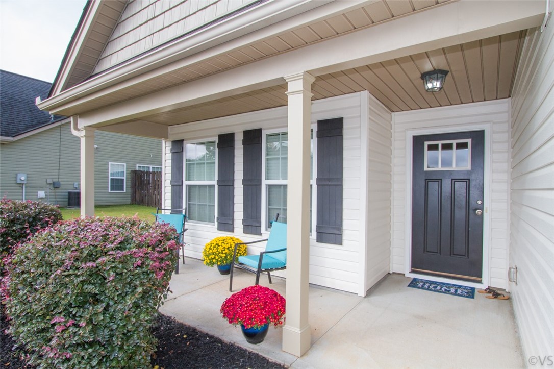 107 Gallant Lane Anderson, SC 29621 - Photo 4 of 45 Gallery Image 4