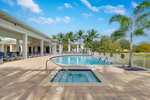 $675,000 | 5242 Cambridge Court, Palm Beach Gardens, FL 33418