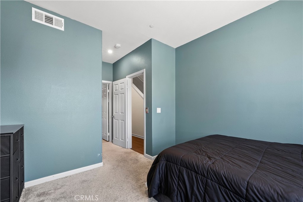 1037 West Clover Avenue Rialto, CA 92376 - Photo 18 of 30