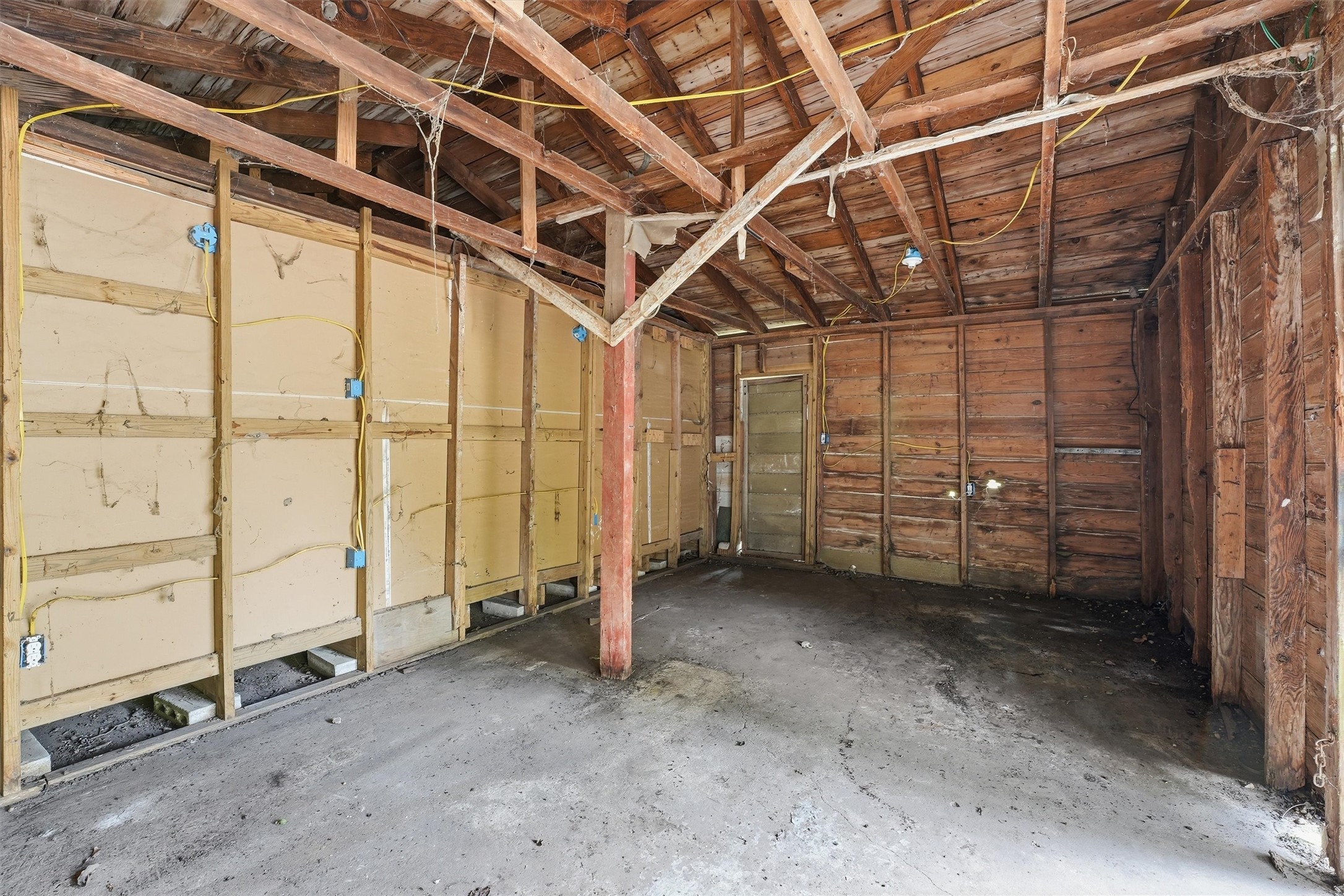 2422 Chapis Street Houston, TX 77093 - Photo 26 of 31