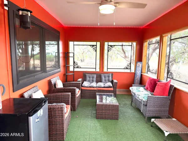 $525,000 | 6961 East Palo Alto Road, Sierra Vista, AZ 85650