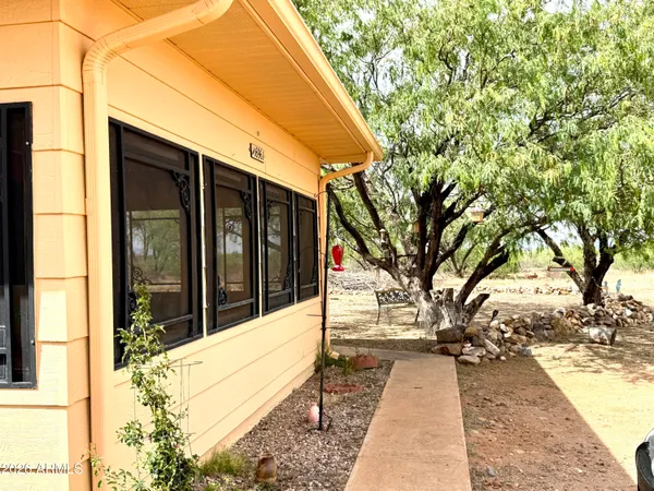 $525,000 | 6961 East Palo Alto Road, Sierra Vista, AZ 85650