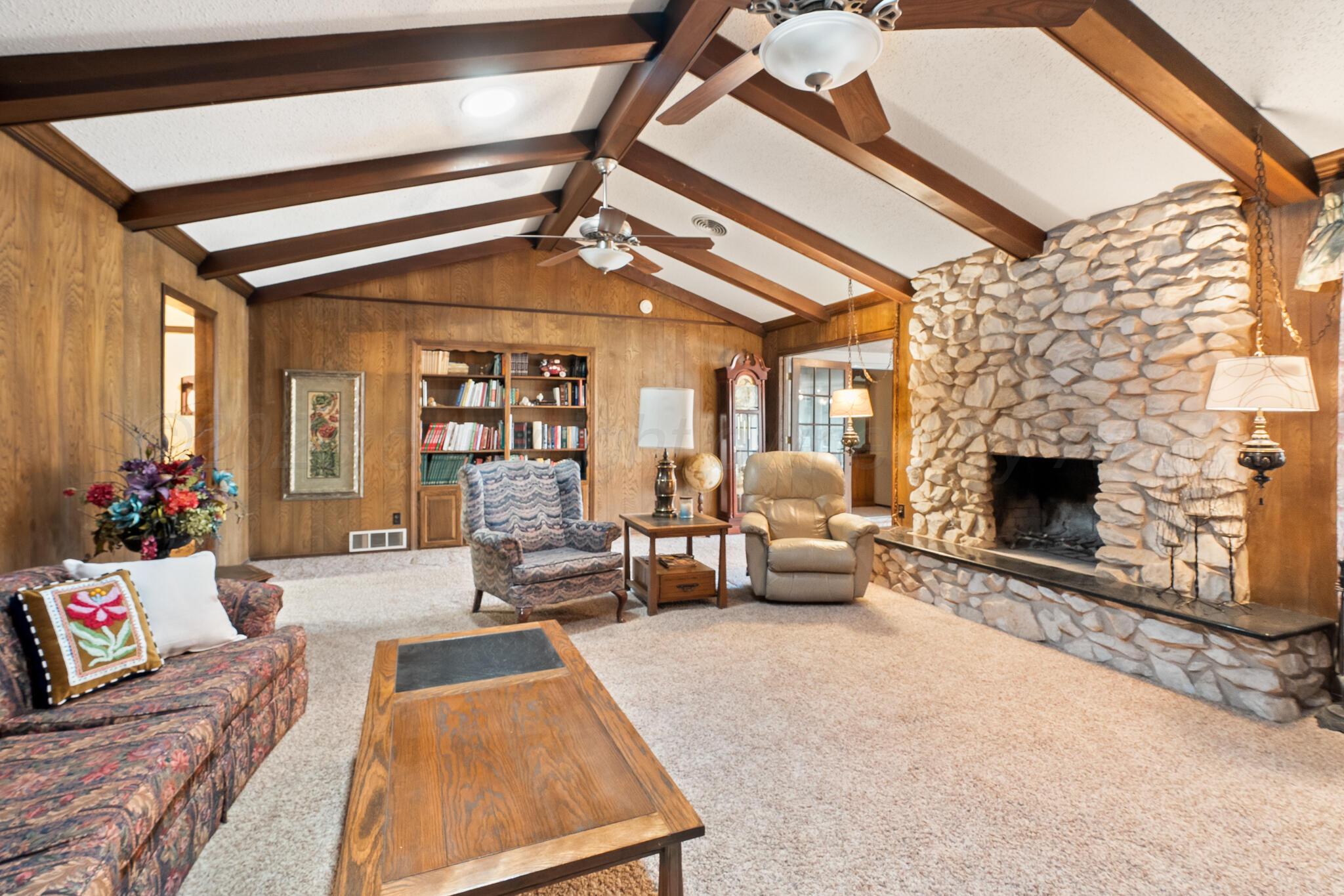 14 Edgewood Lane Canyon, TX 79015 - Photo 6 of 25 14 Edgewood-19