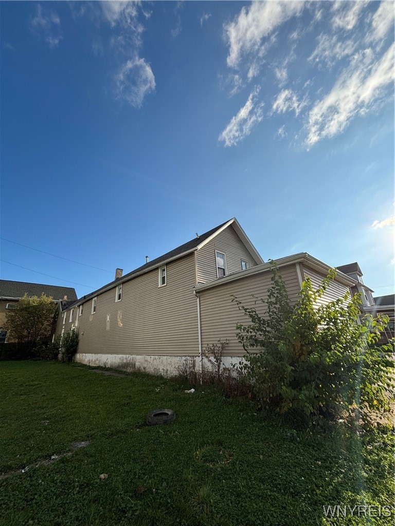 43 York Street Buffalo, NY 14213 - Photo 2 of 5