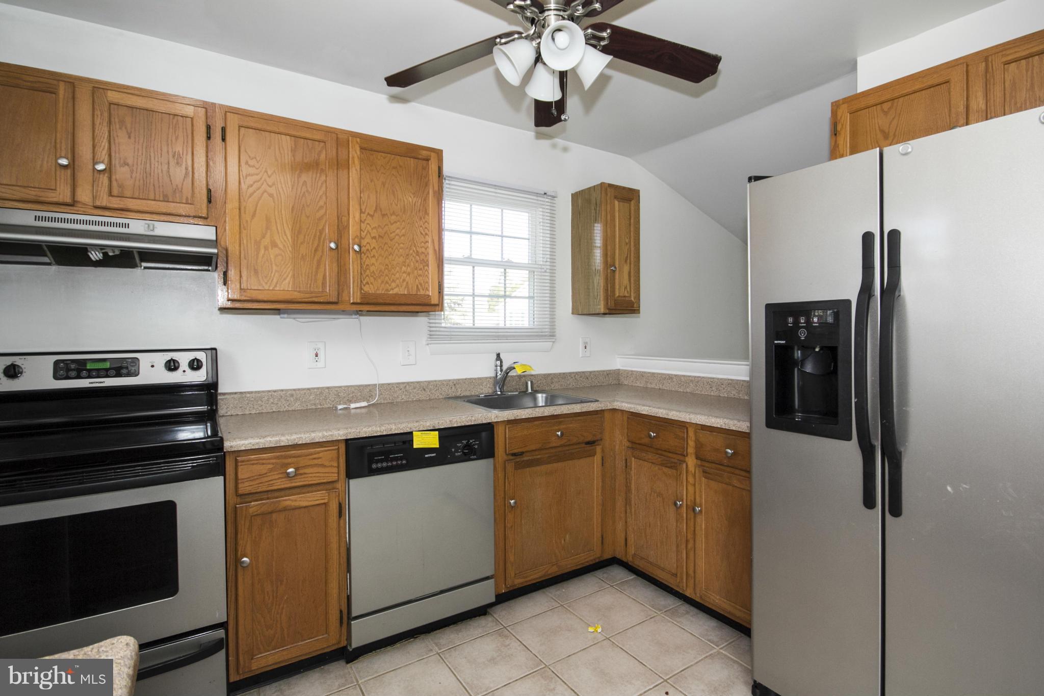 12916 Bogby Road Baltimore, MD 21220 - Photo 11 of 26 Kitchen