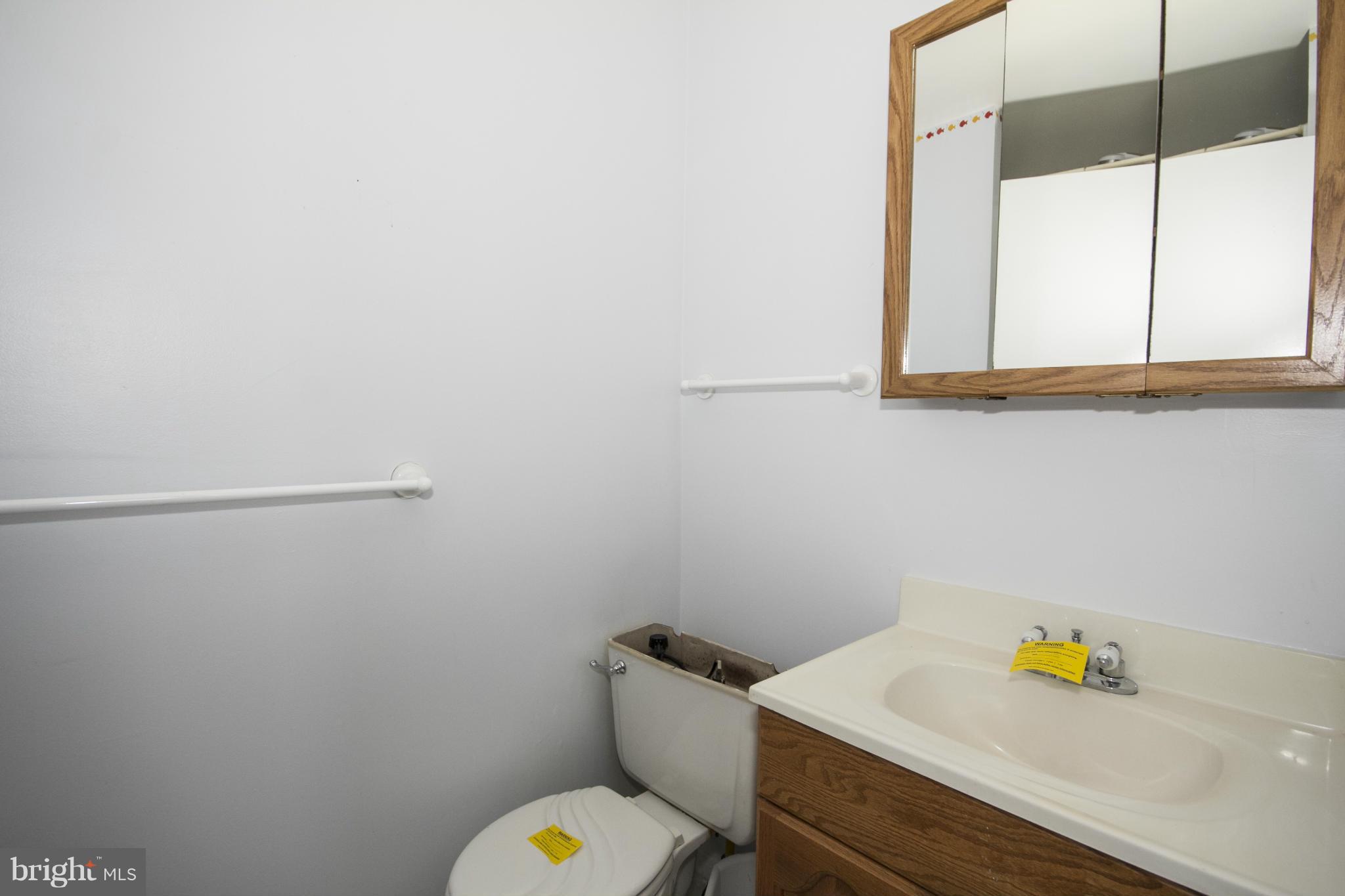 12916 Bogby Road Baltimore, MD 21220 - Photo 18 of 26 Bath