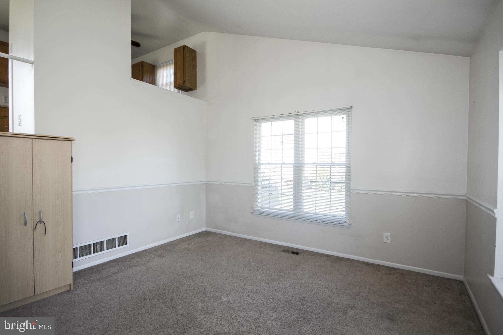 12916 Bogby Road Baltimore, MD 21220 - Photo 8 of 26 Interior (General)