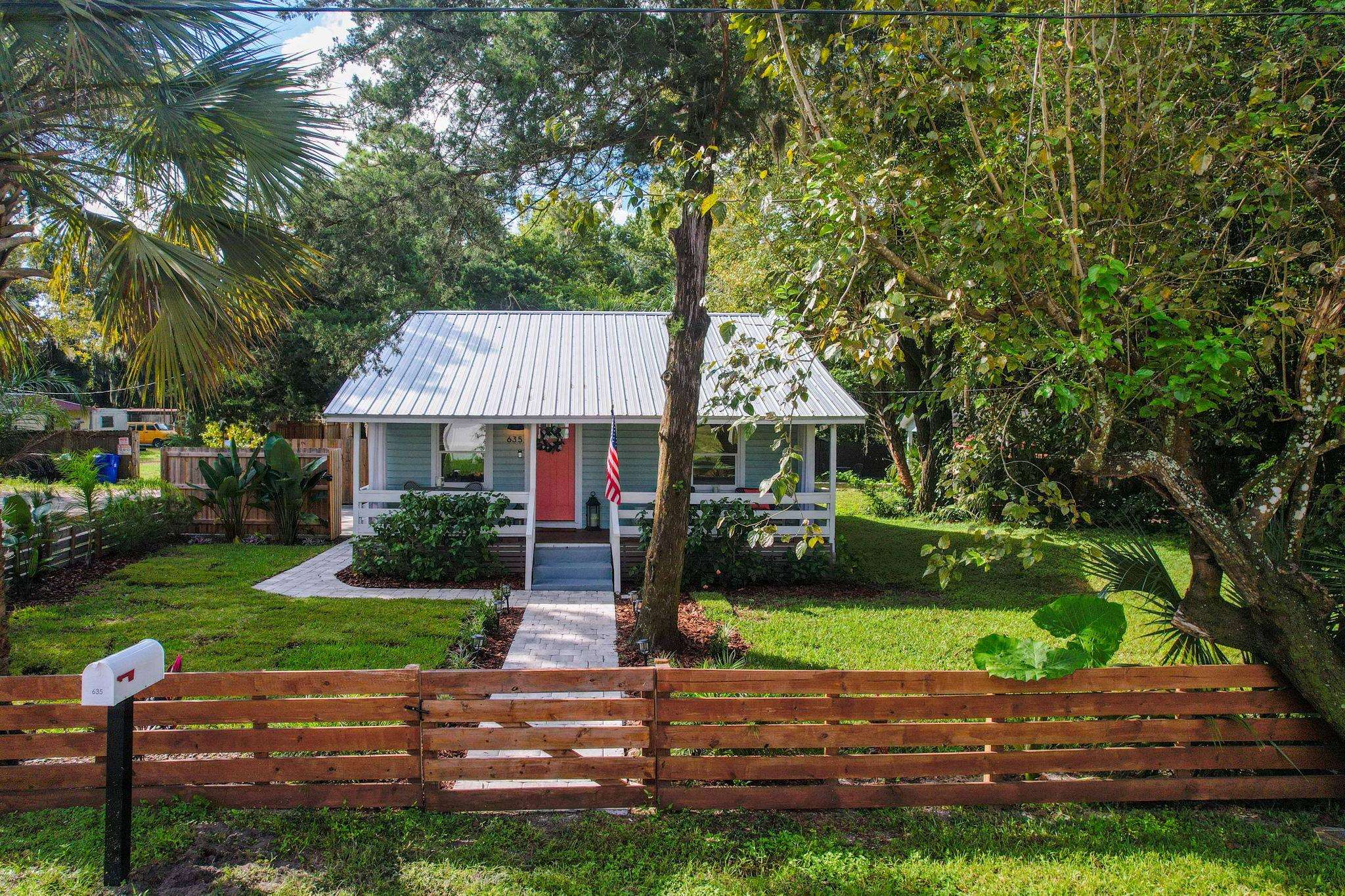635 Madeore Street St. Augustine, FL 32084 - Photo 9 of 44 a view of a house with a back yard